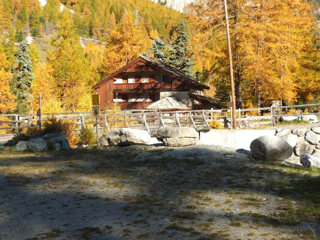 Bed and Breakfast Chalet Lavis Trafford à Bramans Extérieur photo